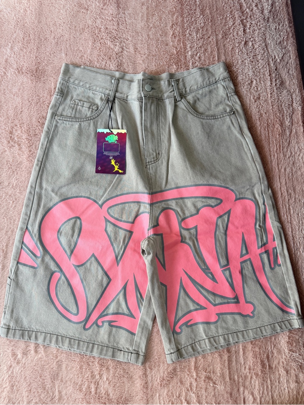 Pur Men's Gray Jean Shorts with Pink Graffiti Logo